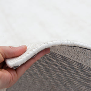 Hand Made Viscose Rug "Carizza" in Cream