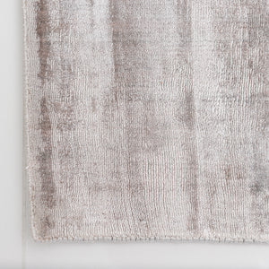 Hand Made Viscose Rug "Carizza" in Silver