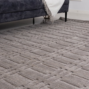 Hand Knotted Wool  Rug "Radisson" in Grey