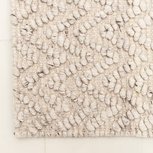 Load image into Gallery viewer, Hand Made Wool Rug &quot;Sorrento FX&quot; in Beige
